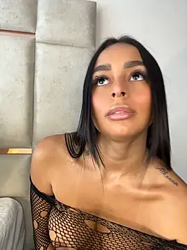 Alissssonferl_ stripchat live cam model