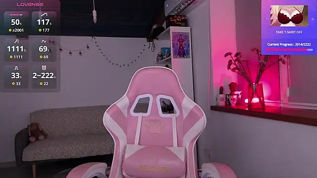 Akiko_Hentai stripchat live cam model
