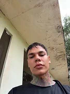 xavierblak stripchat live cam model