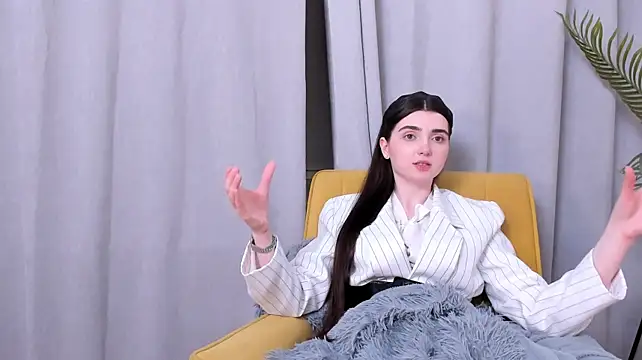 PhebeSebranek stripchat live cam model