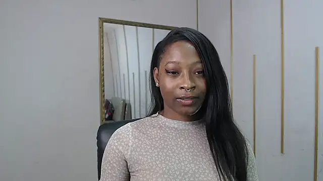 Nayariskaya stripchat live cam model