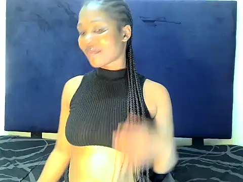 ReginaStar16 stripchat live cam model