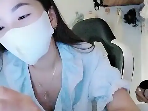Lemonn99 stripchat live cam model