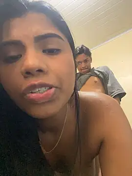 fahzinha stripchat live cam model