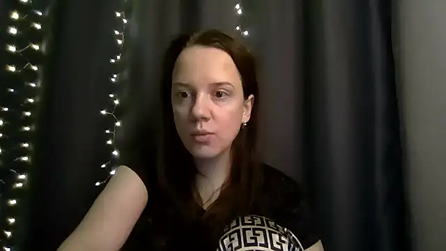 Nivella stripchat live cam model