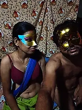 Hot_Urvashi_ stripchat live cam model