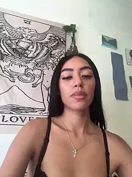 rosemariebby stripchat live cam model