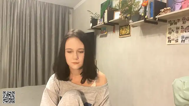 RukiyaLowland stripchat live cam model