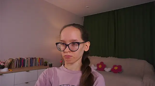 BettyBrowni stripchat live cam model