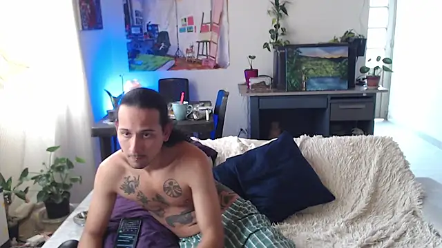 AsRusell666 stripchat live cam model