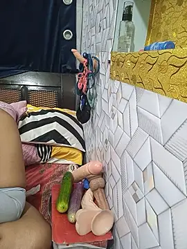 tina8th stripchat live cam model