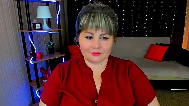 CrystaalStaar stripchat live cam model