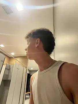 yoursexyjose stripchat live cam model
