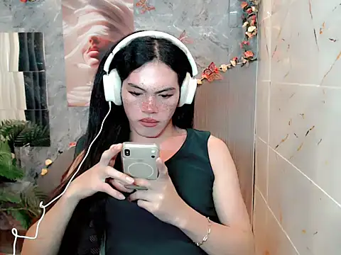 Crisgwapa08 stripchat live cam model