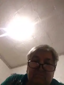 PanterochkaCharm stripchat live cam model