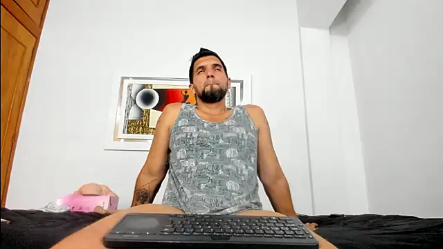 JULESLAKES stripchat live cam model
