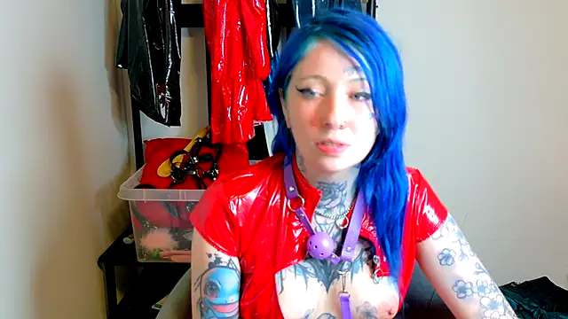 coyemoo stripchat live cam model