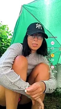 MirandaSingle stripchat live cam model