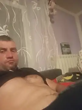 Gotowy40 stripchat live cam model
