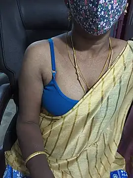 umashreetamil stripchat live cam model