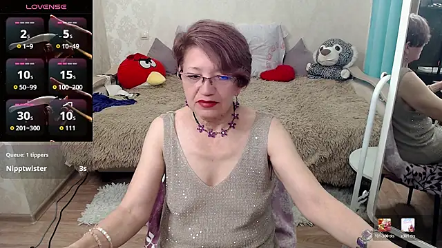 hot_woman04 stripchat live cam model