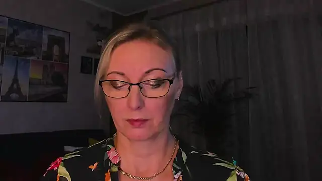 vanessa_chat stripchat live cam model