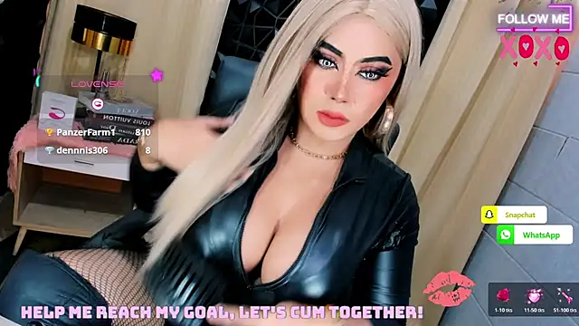HugeMagnificent11inCock stripchat live cam model
