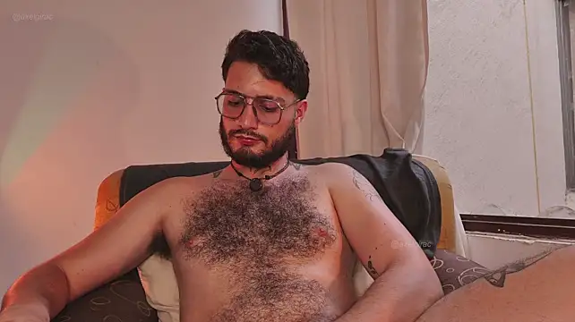 axel_giracr stripchat live cam model