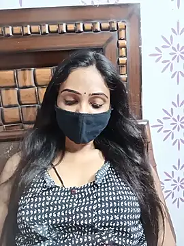 Yours-Bebo stripchat live cam model