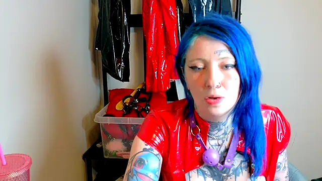 coyemoo stripchat live cam model