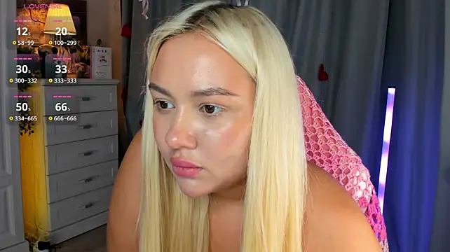 _Loneve__ stripchat live cam model