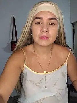 Charlott_smi stripchat live cam model