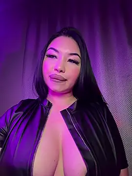 LaaadyDaaamn stripchat live cam model