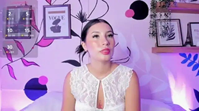 Madikaay stripchat live cam model