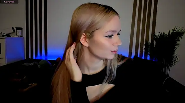 viyy stripchat live cam model