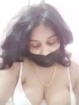 Komal_6331 stripchat live cam model