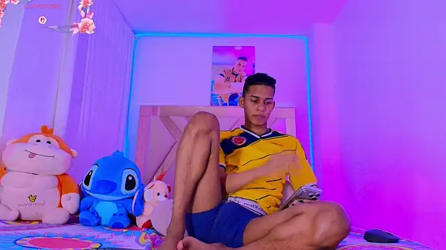 dilan_alfonzo stripchat live cam model
