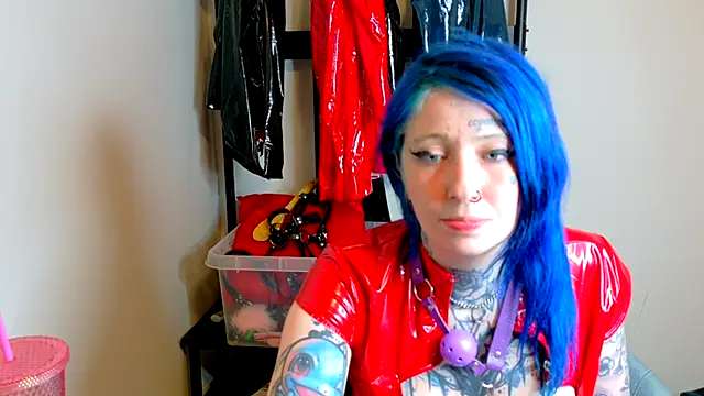coyemoo stripchat live cam model