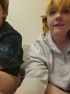 wehavepussies_xoxo stripchat live cam model