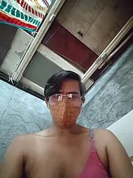 bottom_monty stripchat live cam model