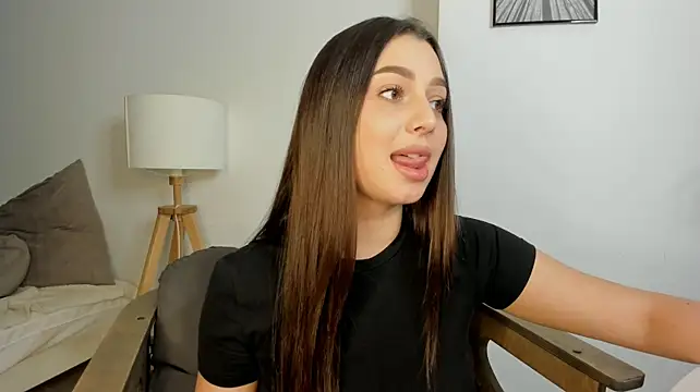 Murrrbur stripchat live cam model