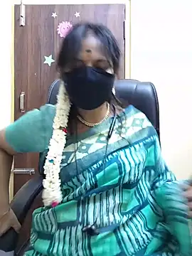 Tamil_white_beauty stripchat live cam model