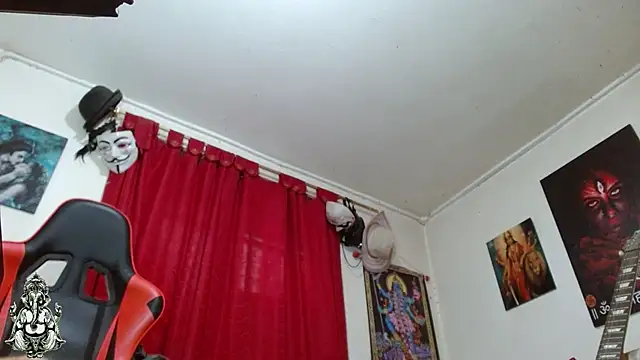Amanda_Valeska stripchat live cam model