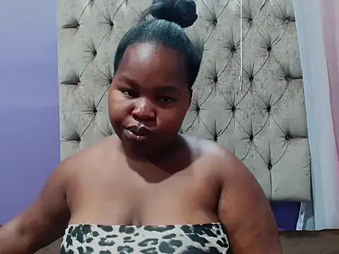 AFRICANDreamGirl stripchat live cam model