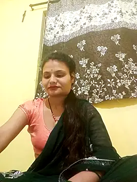 Priti_hote stripchat live cam model
