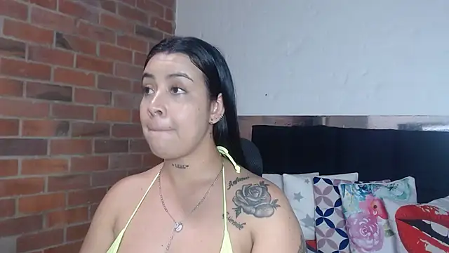salome__hills1 stripchat live cam model