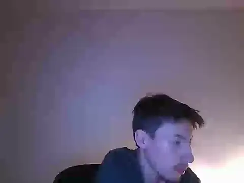 VelvetRagottiOG stripchat live cam model
