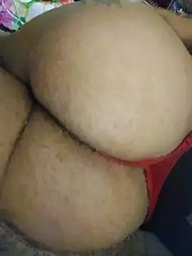 Almas-arabic stripchat live cam model