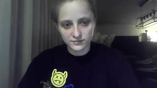 LeaWetGirl stripchat live cam model