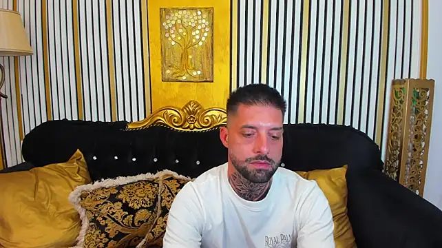TommyDum stripchat live cam model